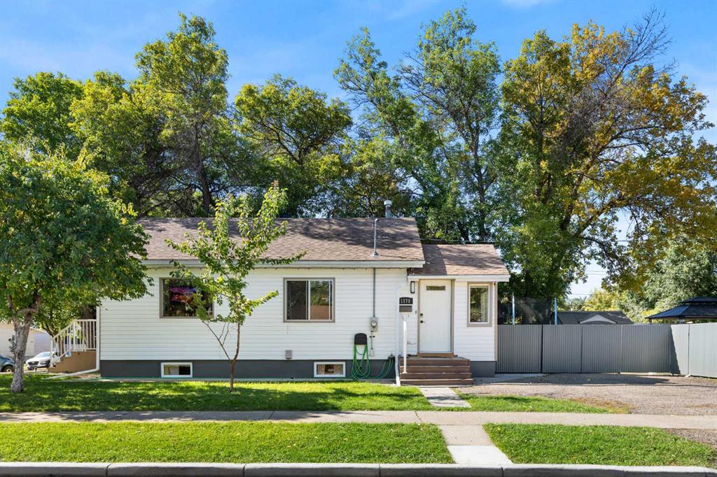 Picture for 1178 Queen Street SE