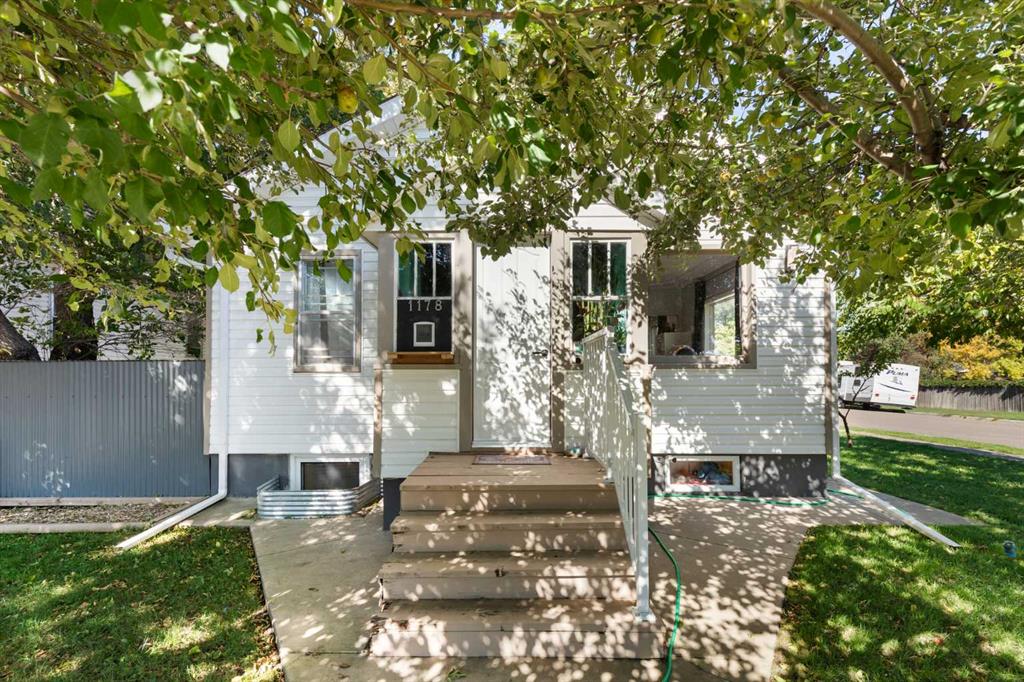 Picture for 1178 Queen Street SE