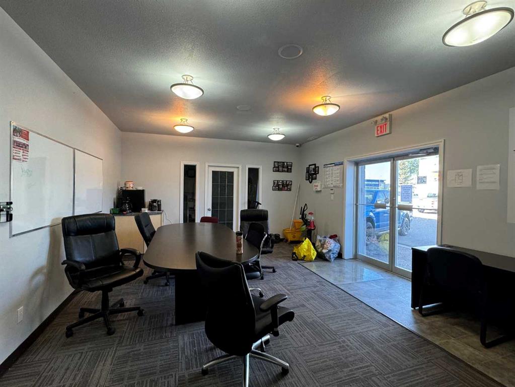 Picture for 215-219 12B Street N