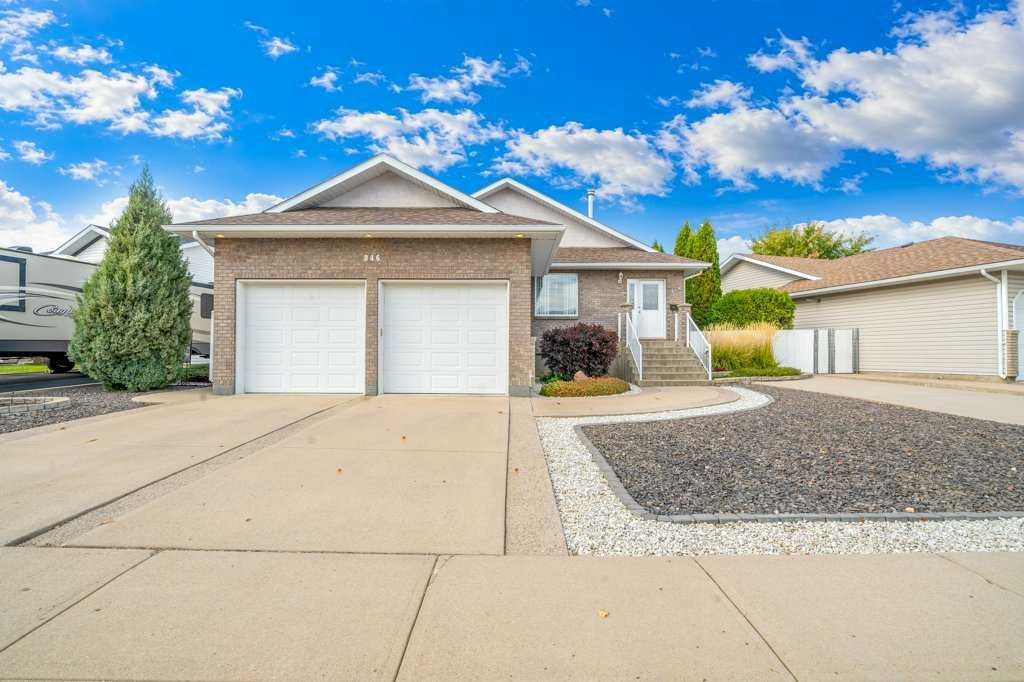 Picture for 846 Spruce Way SE