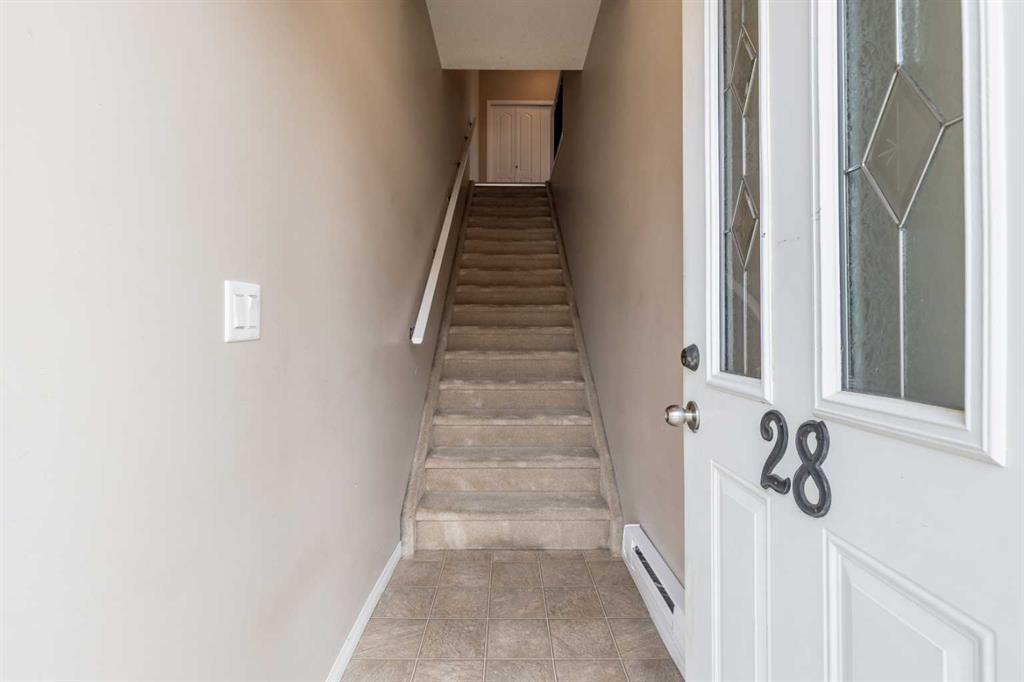 Picture for 28, 298 Somerset Way SE
