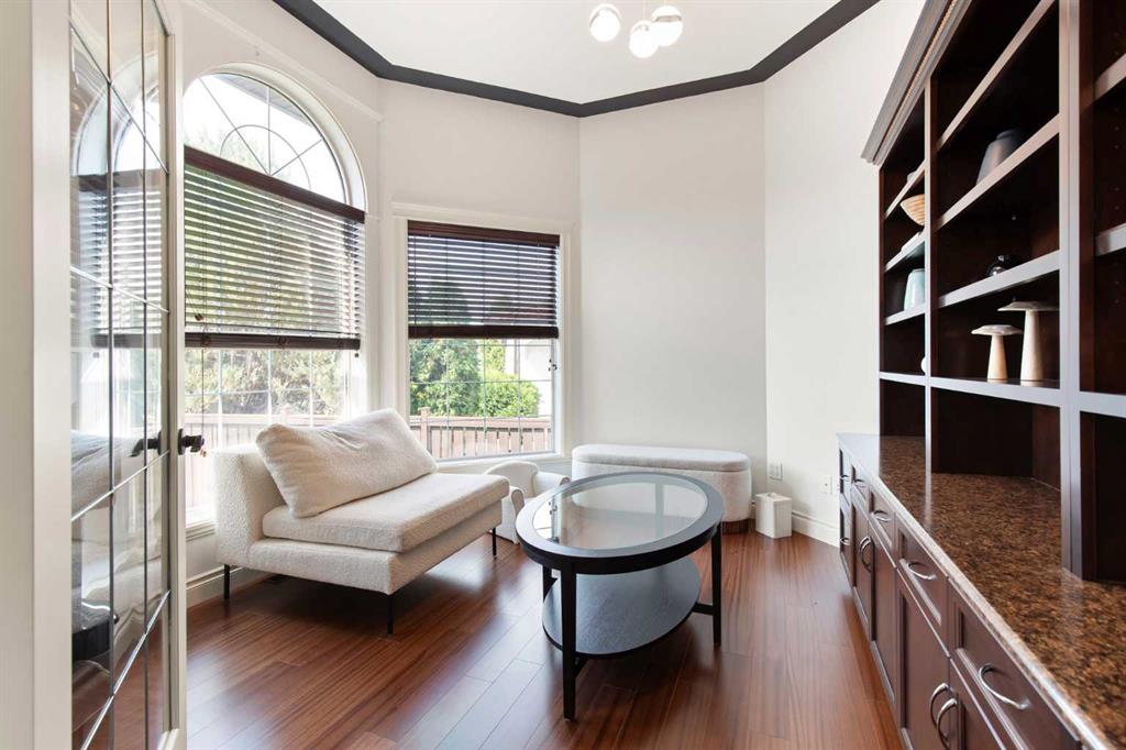 Picture for 88 Greenwood Court SW