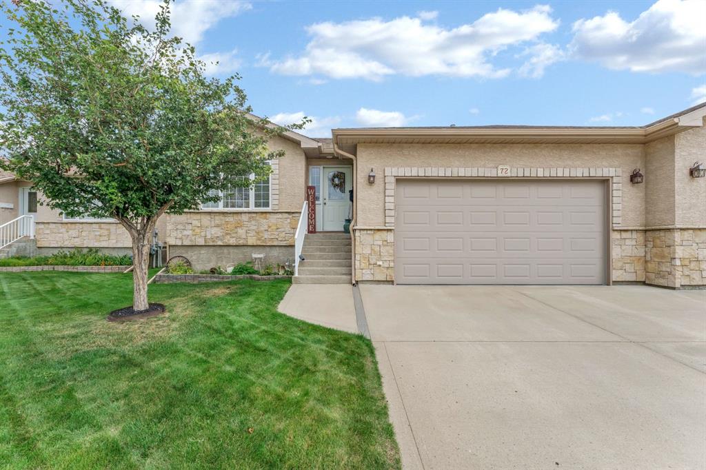Picture for 72 Sandstone Place SE