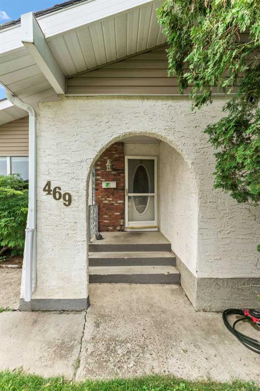 Picture for 469 19 Street NE