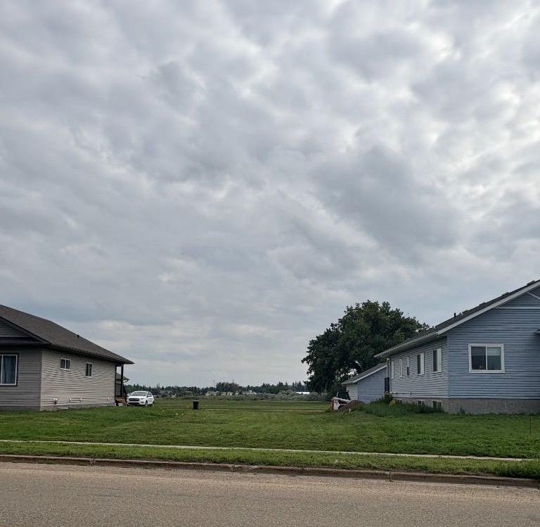 Picture for 117 Upland Boulevard W