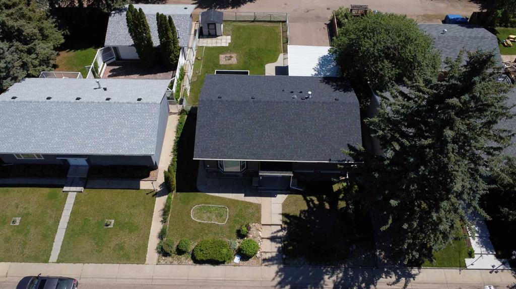Picture for 99 McNab Park Street E