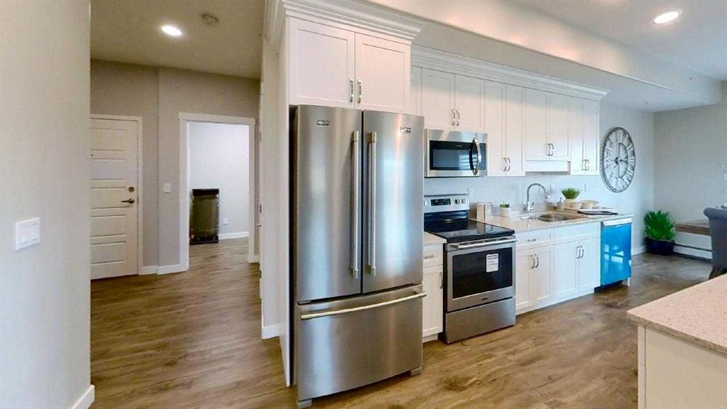 Picture for 201, 499B Meadow Lake Court  E