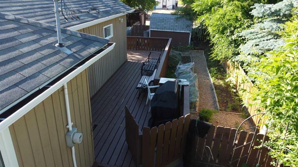 Picture for 304 5 Avenue E