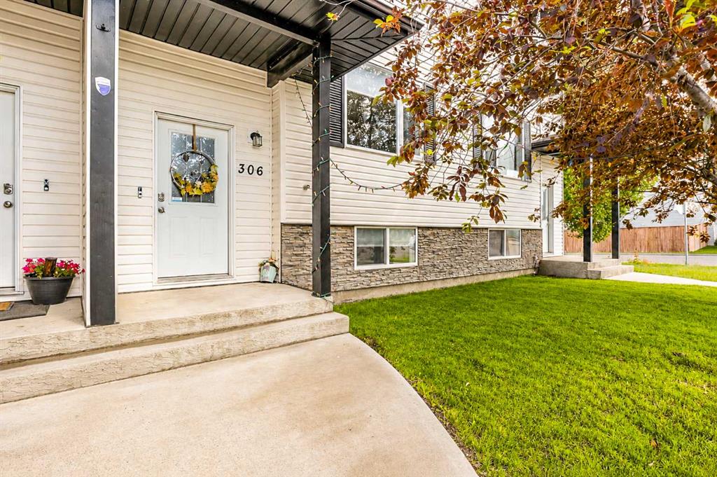 Picture for 306 17 Street E