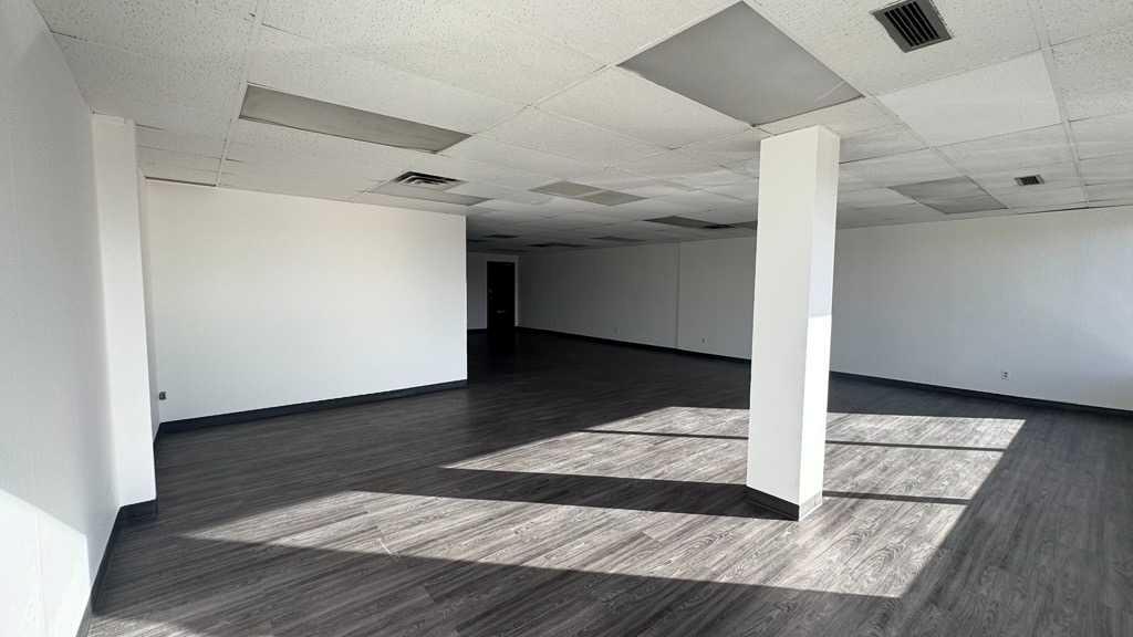 Picture for 207, 1830 52 Street SE