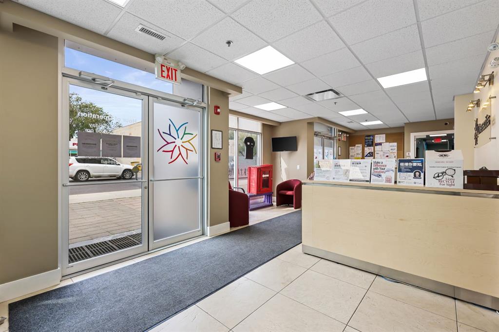 Picture for 1406 Centre Street N