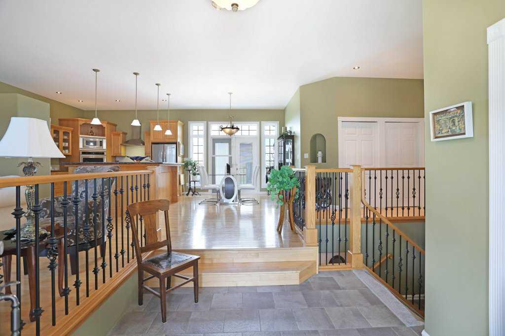 Picture for 96 Greystone Close E