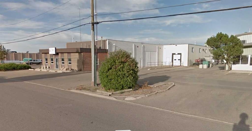 Picture for 233 31 Street N