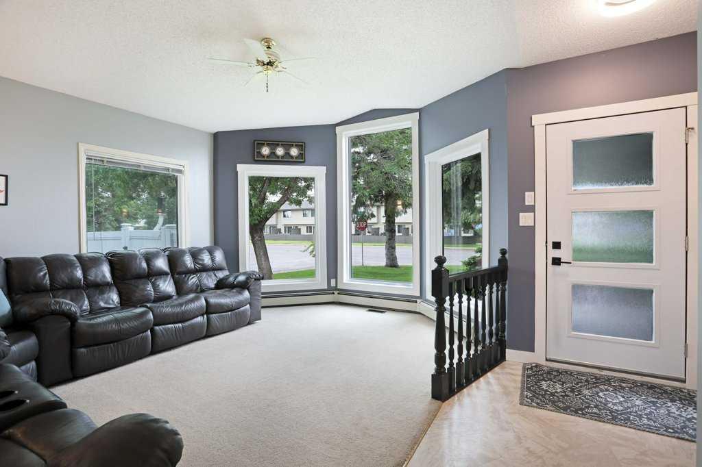 Picture for 648 2nd Street E