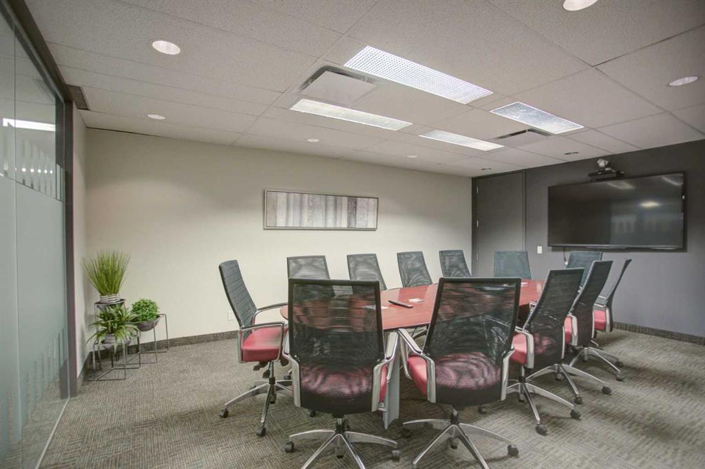 Picture for 600A, 1509 Centre Street SW